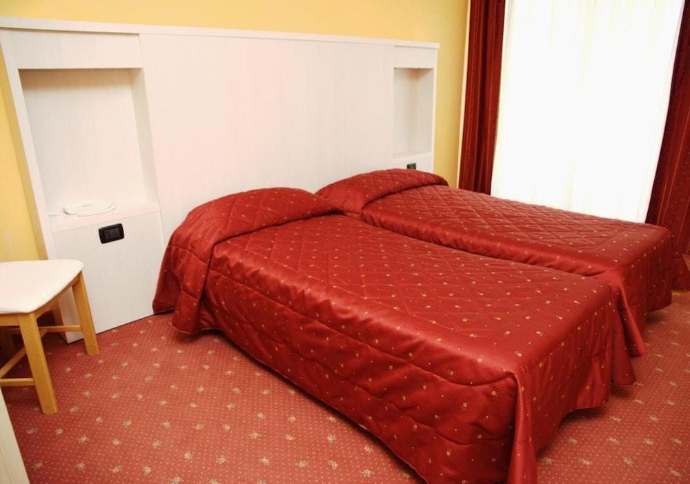 My Active Hotel Levico Terme Bagian luar foto