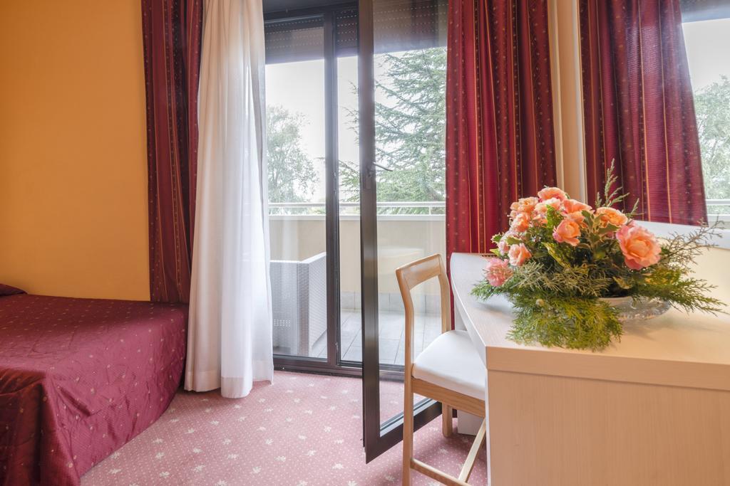 My Active Hotel Levico Terme Bagian luar foto